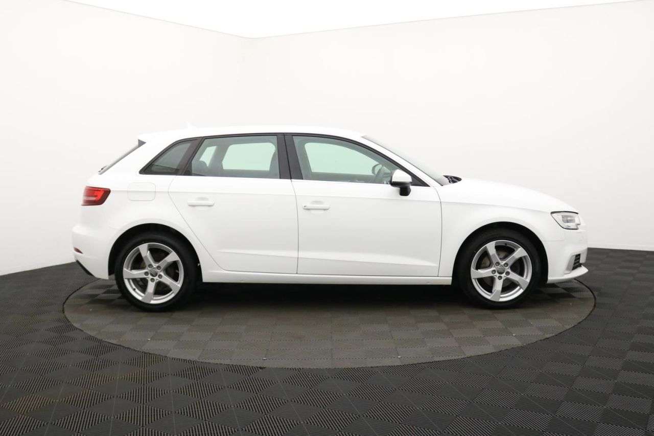 A 2018 AUDI A3 1.0 TFSI Sport Sportback 5dr Petrol Manual Euro 6 (s/s) (116 ps) Award Winn A 2018 AUDI A3 1.0 TFSI Sport Sportback 5dr Petrol Manual Euro 6 (s/s) (116 ps) Award Winn
