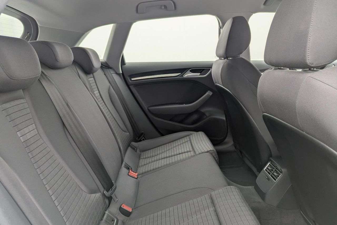 2018 AUDI A3 2018 AUDI A3