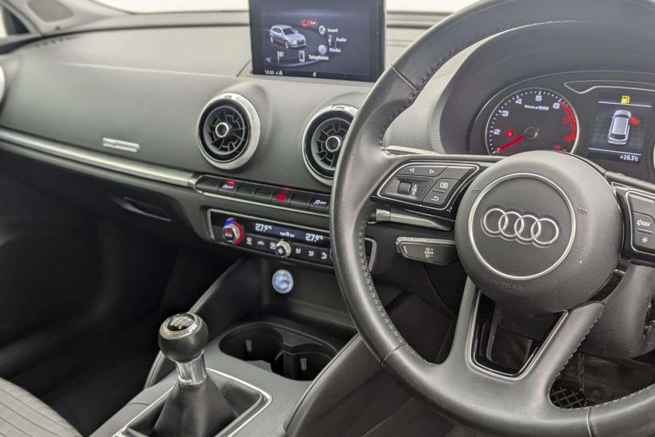 2018 AUDI A3 2018 AUDI A3