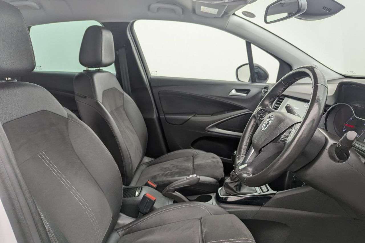 A 2023 VAUXHALL CROSSLAND 1.2 Turbo Ultimate SUV 5dr Petrol Manual Euro 6 (s/s) (110 ps) Award Winnin A 2023 VAUXHALL CROSSLAND 1.2 Turbo Ultimate SUV 5dr Petrol Manual Euro 6 (s/s) (110 ps) Award Winnin