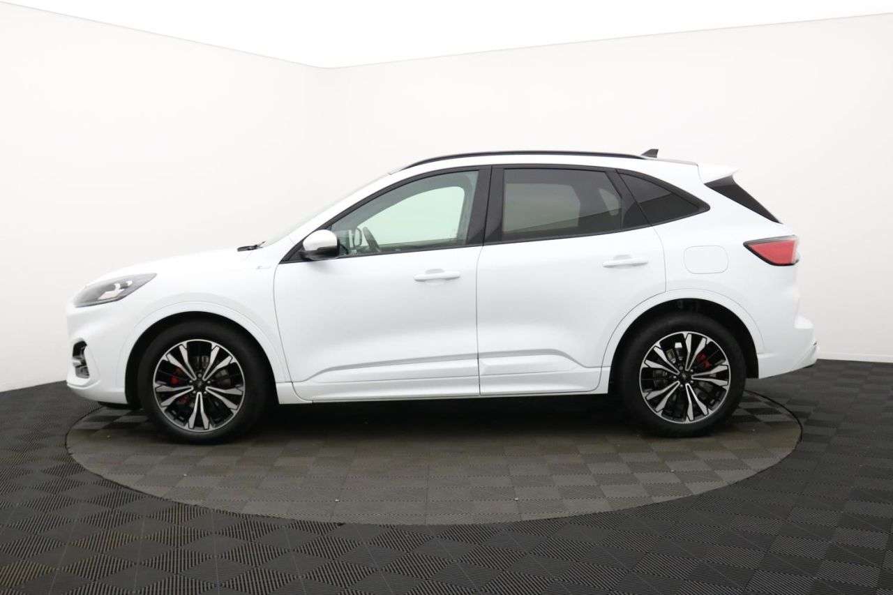 2022 FORD KUGA 2022 FORD KUGA