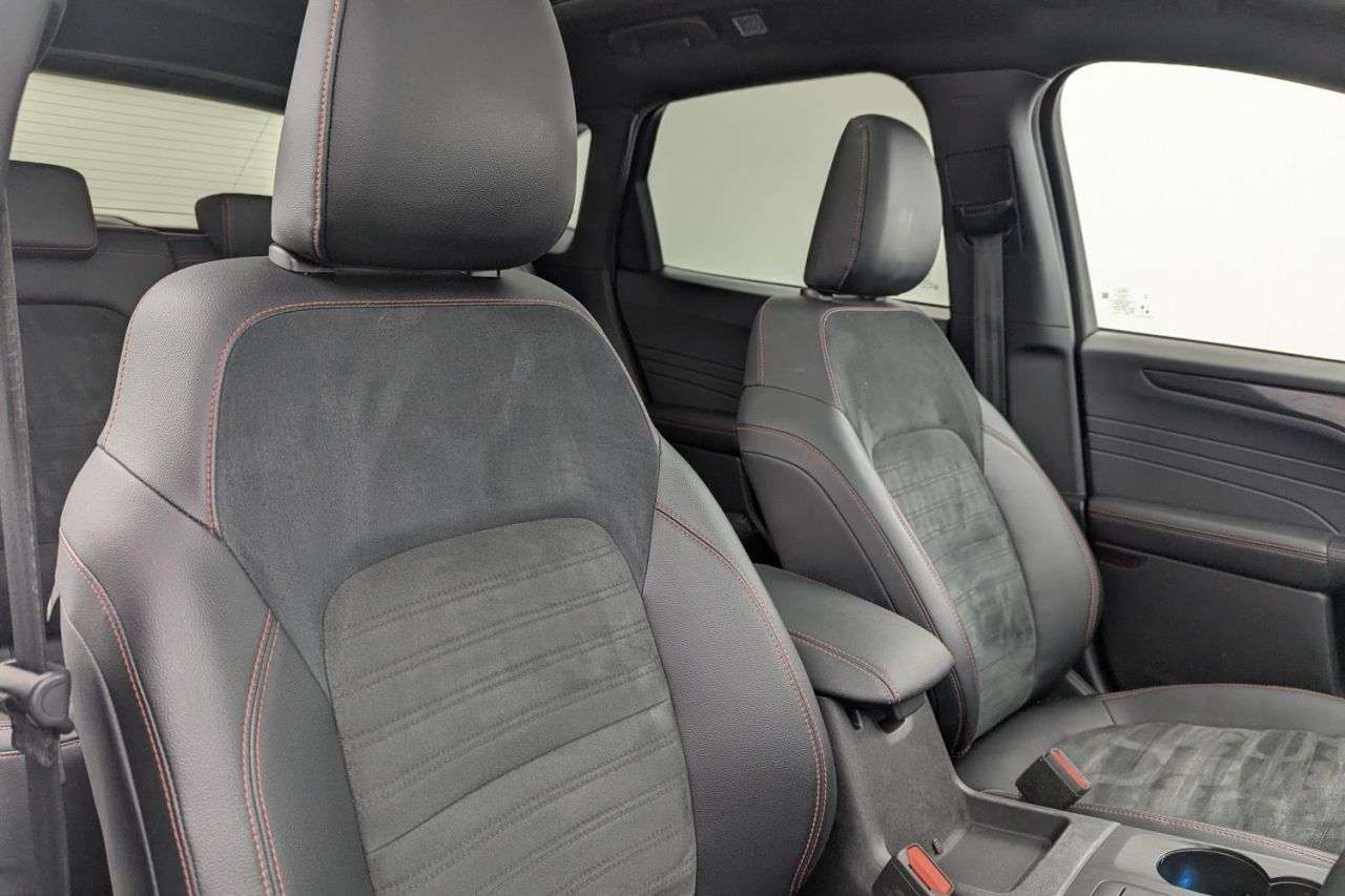 2022 FORD KUGA 2022 FORD KUGA