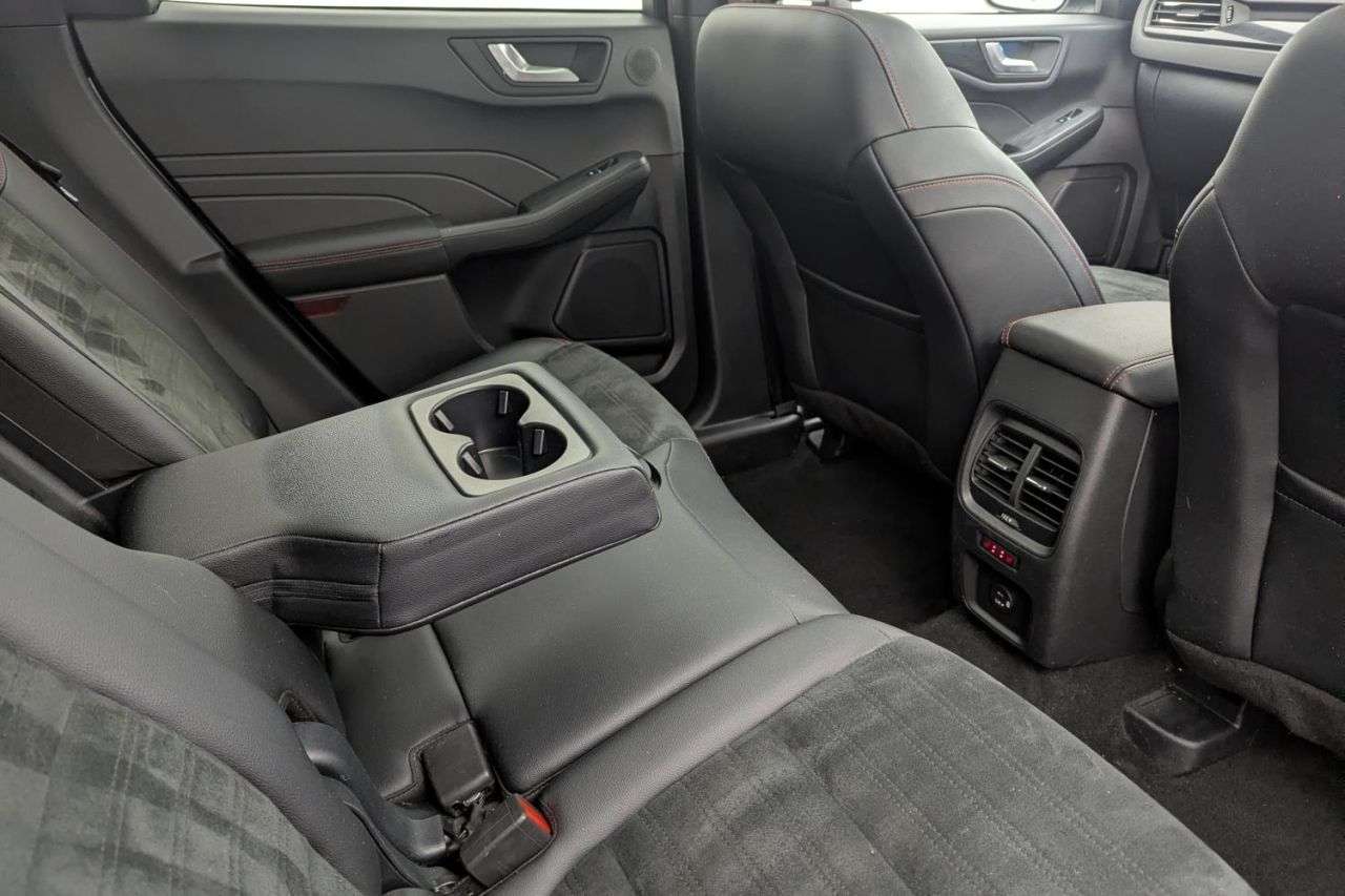2022 FORD KUGA 2022 FORD KUGA