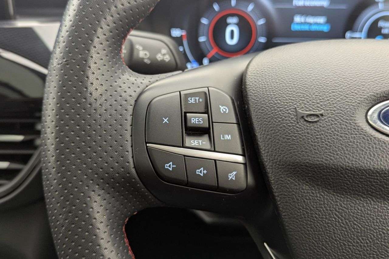 2022 FORD KUGA 2022 FORD KUGA