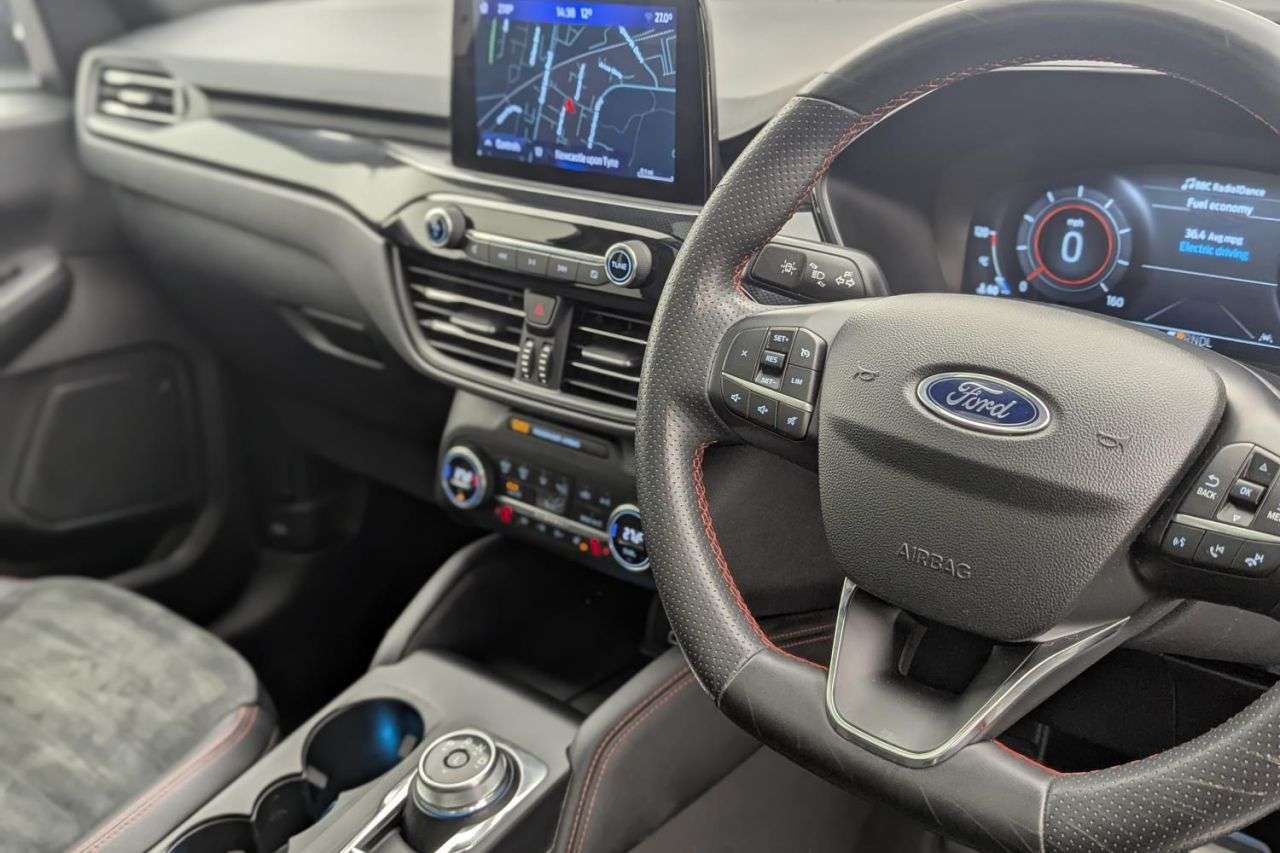 2022 FORD KUGA 2022 FORD KUGA