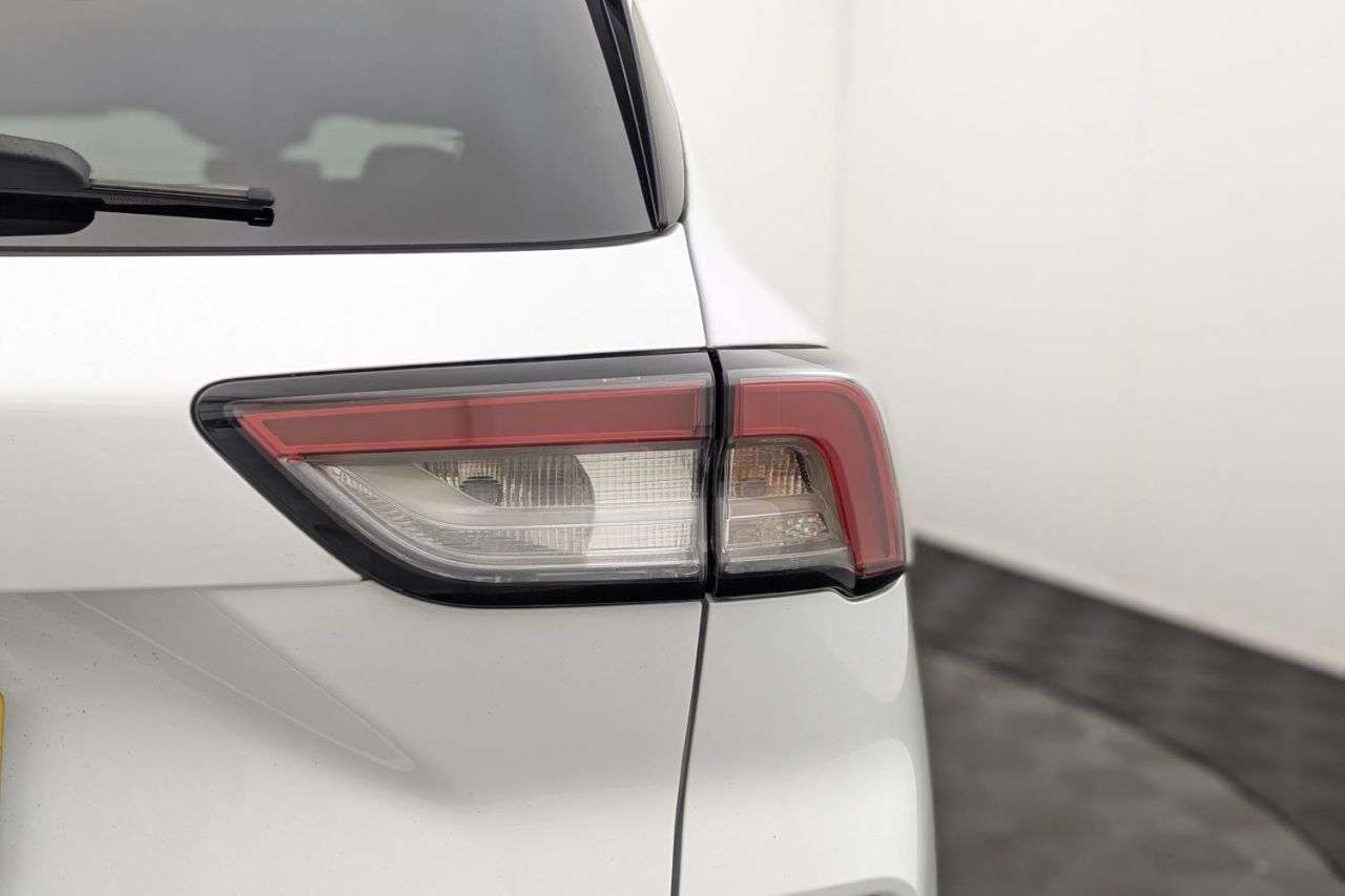 2022 FORD KUGA 2022 FORD KUGA