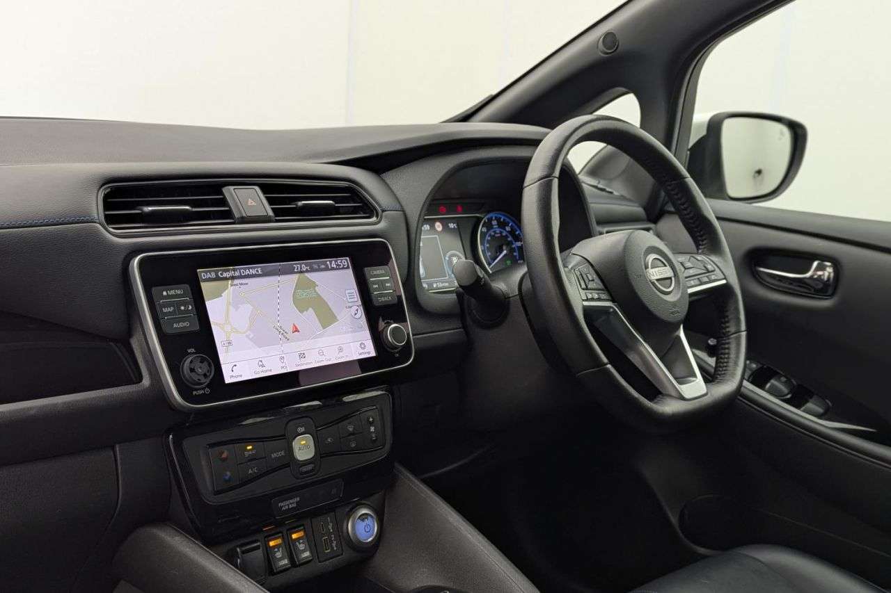 2022 NISSAN LEAF 2022 NISSAN LEAF