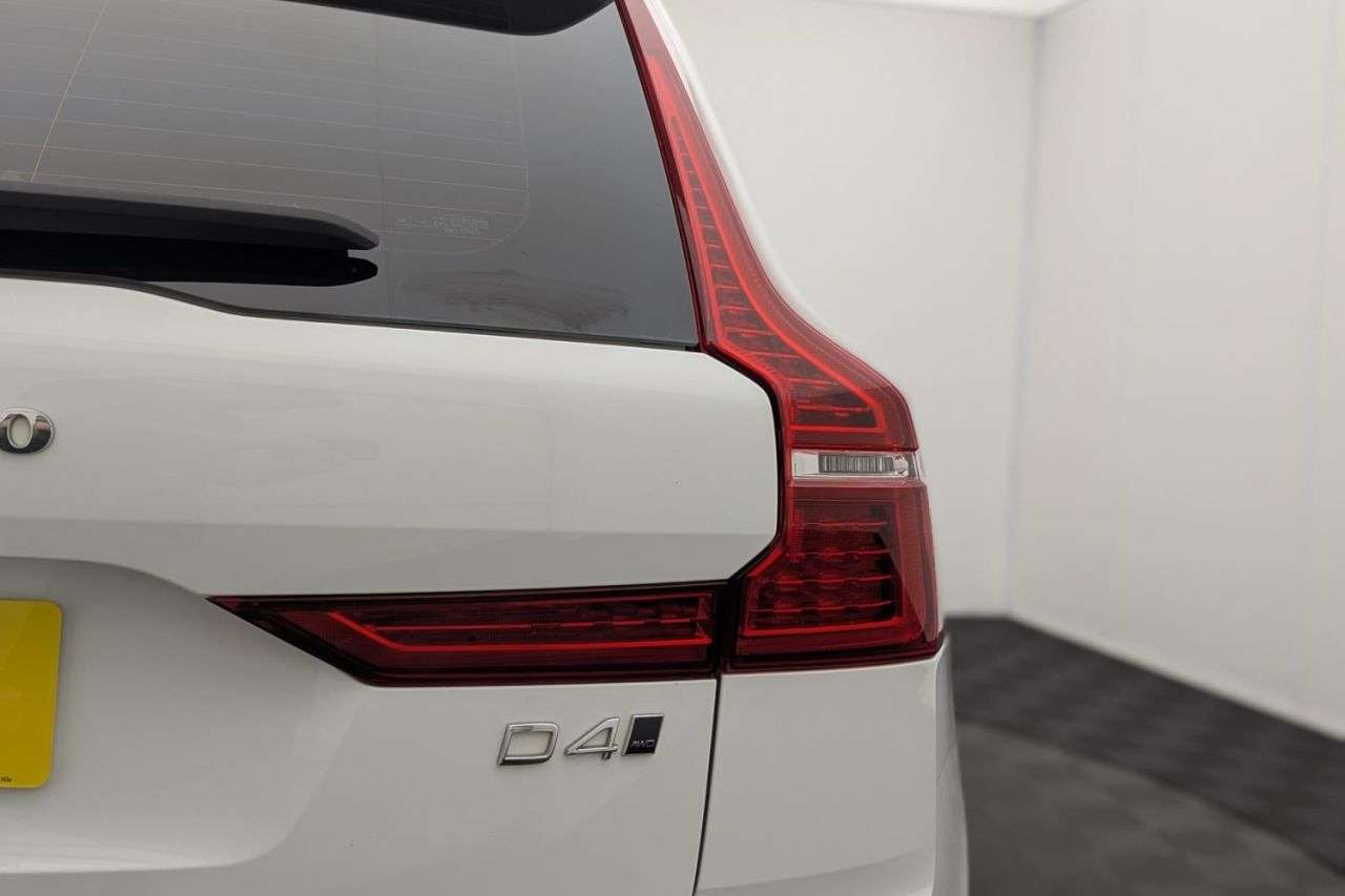 2017 VOLVO XC60 2017 VOLVO XC60