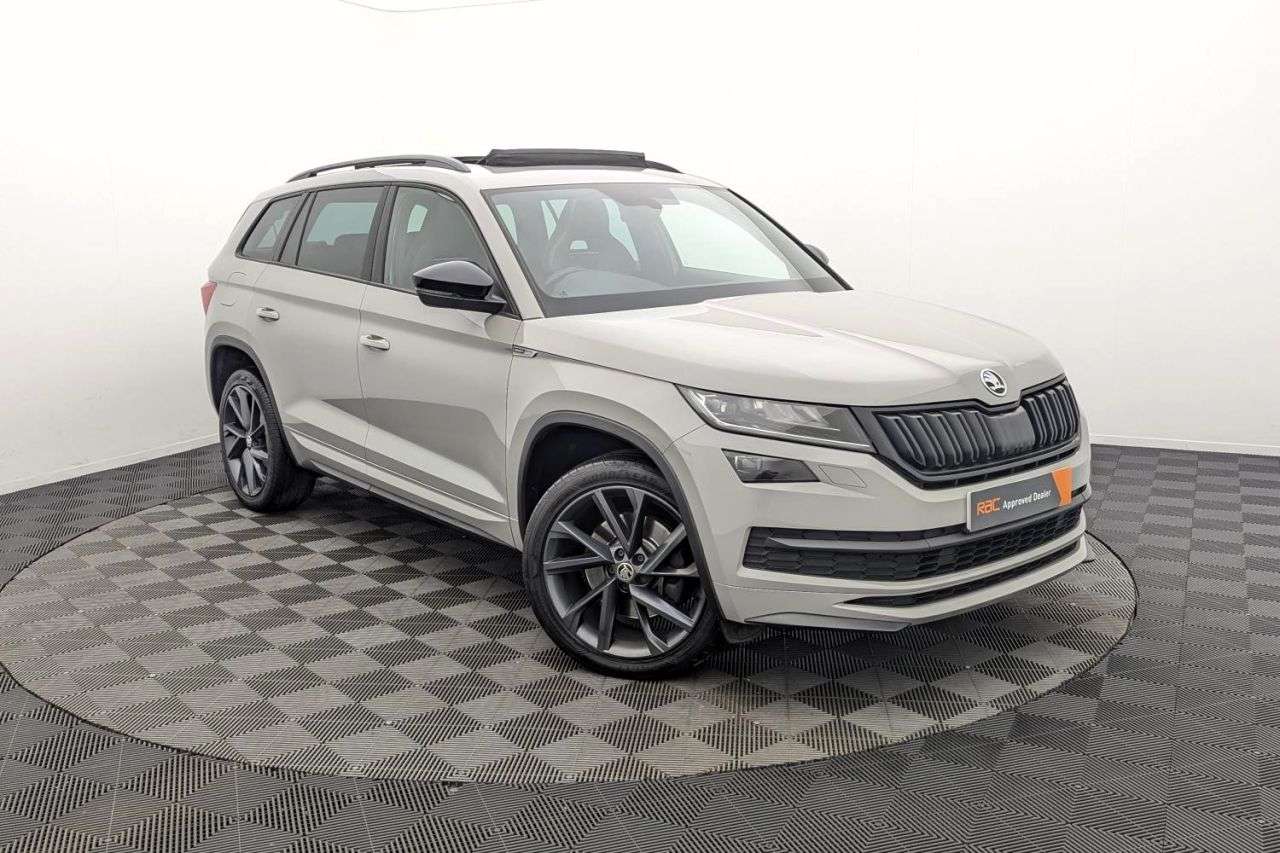 A 2018 SKODA KODIAQ 2.0 TDI SportLine SUV 5dr Diesel DSG 4WD Euro 6 (s/s) (7 Seat) (190 ps) Awa A 2018 SKODA KODIAQ 2.0 TDI SportLine SUV 5dr Diesel DSG 4WD Euro 6 (s/s) (7 Seat) (190 ps) Awa