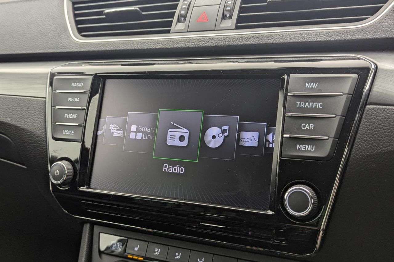2016 SKODA SUPERB 2016 SKODA SUPERB