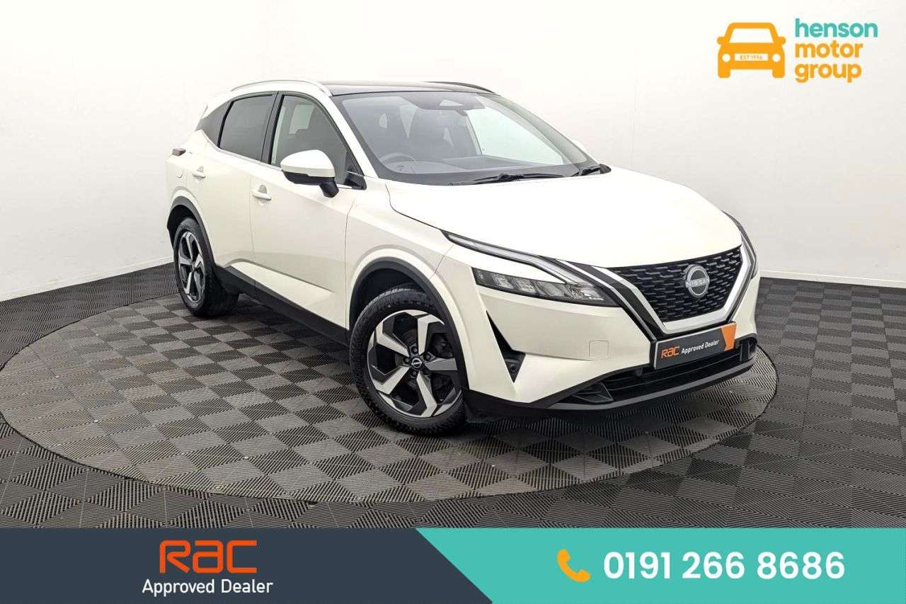A 2022 NISSAN QASHQAI 1.3 DIG-T MHEV N-Connecta SUV 5dr Petrol Hybrid Manual Euro 6 (s/s) (140 ps A 2022 NISSAN QASHQAI 1.3 DIG-T MHEV N-Connecta SUV 5dr Petrol Hybrid Manual Euro 6 (s/s) (140 ps