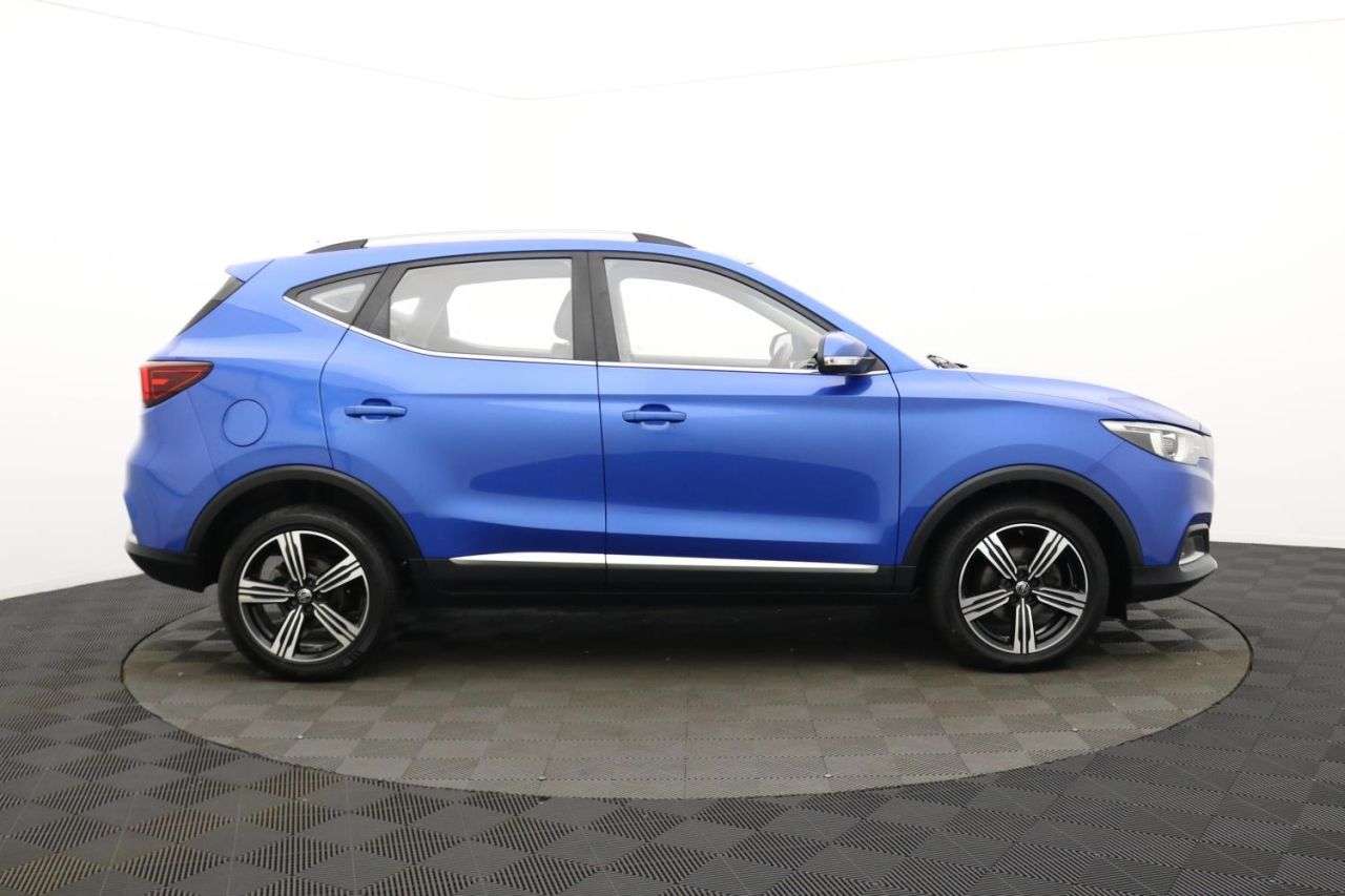 A 2020 MG MG ZS 1.0 T-GDI Exclusive SUV 5dr Petrol Auto Euro 6 (111 ps) Award Winning 5 Sta A 2020 MG MG ZS 1.0 T-GDI Exclusive SUV 5dr Petrol Auto Euro 6 (111 ps) Award Winning 5 Sta