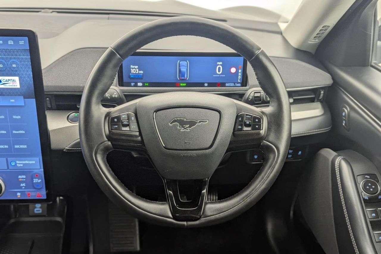 2022 FORD MUSTANG MACH-E 2022 FORD MUSTANG MACH-E