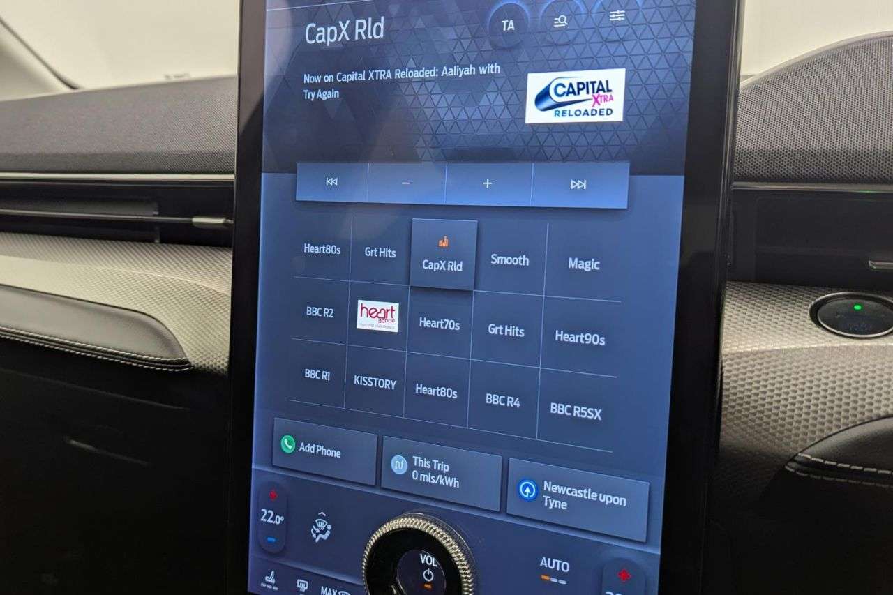 2022 FORD MUSTANG MACH-E 2022 FORD MUSTANG MACH-E
