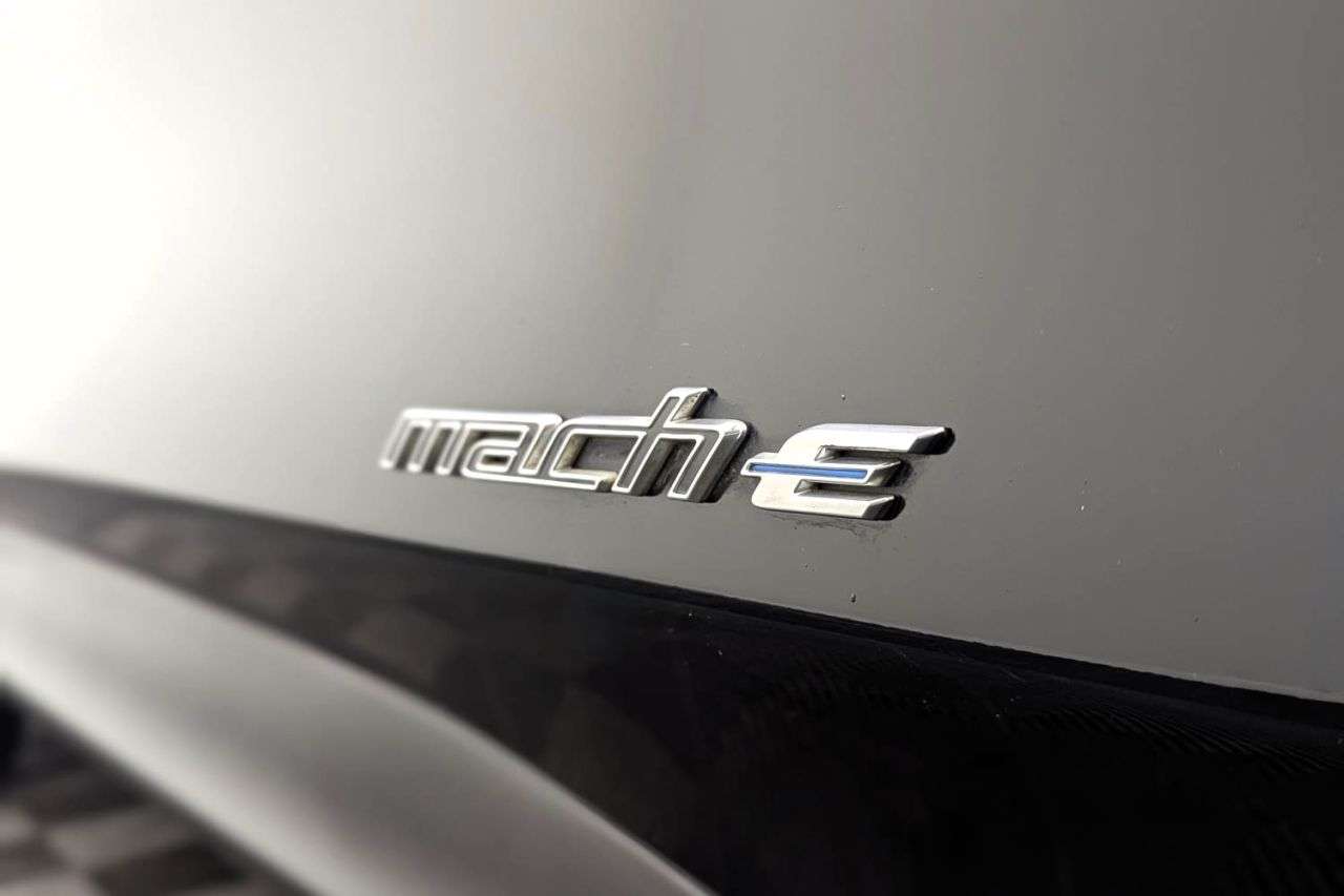2022 FORD MUSTANG MACH-E 2022 FORD MUSTANG MACH-E