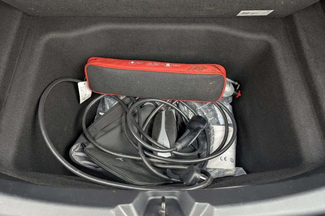 2022 TESLA MODEL 3 2022 TESLA MODEL 3