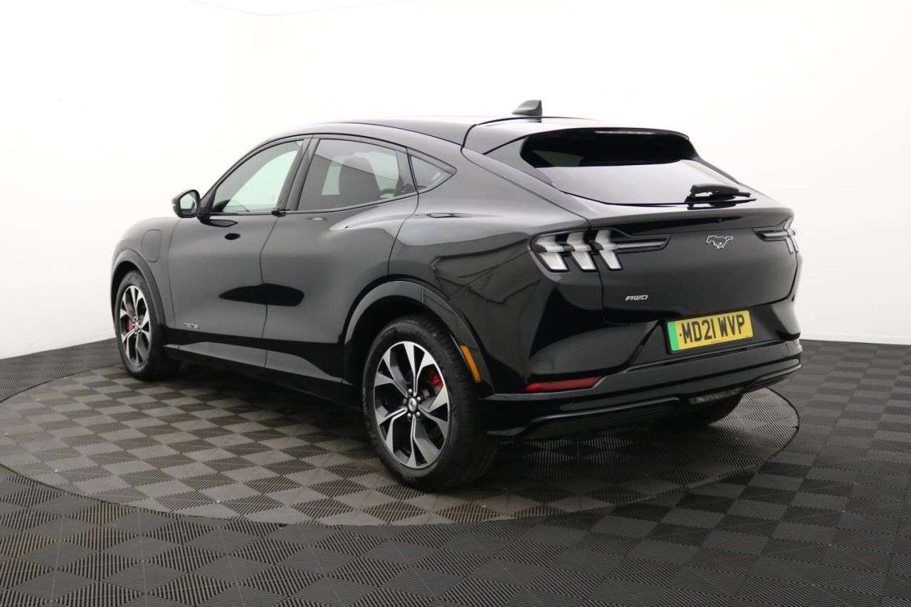 2021 FORD MUSTANG MACH-E 2021 FORD MUSTANG MACH-E