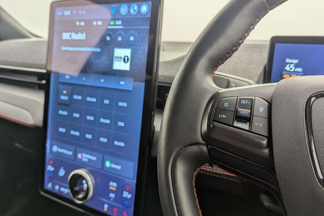 2021 FORD MUSTANG MACH-E 2021 FORD MUSTANG MACH-E