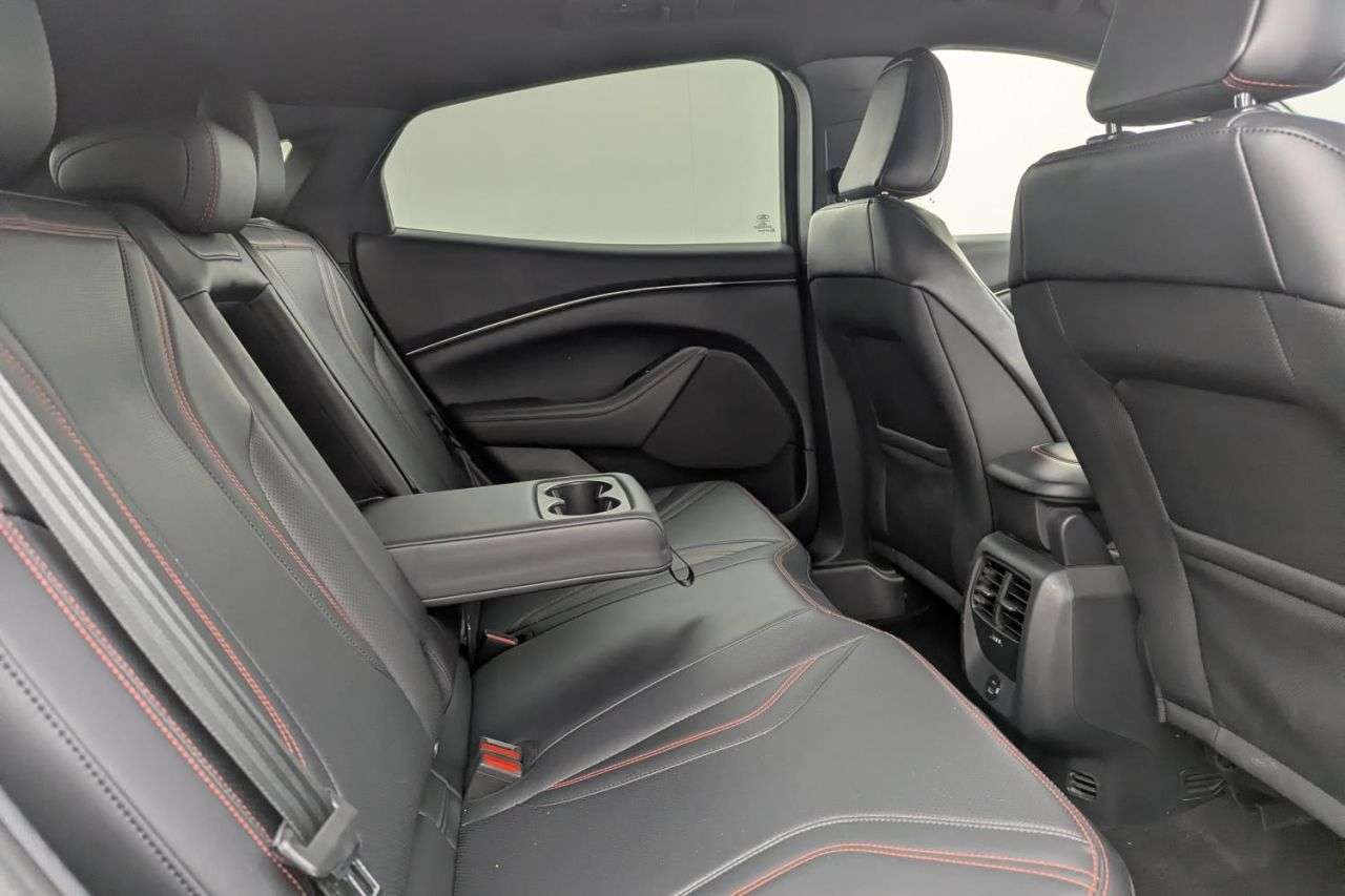 2021 FORD MUSTANG MACH-E 2021 FORD MUSTANG MACH-E