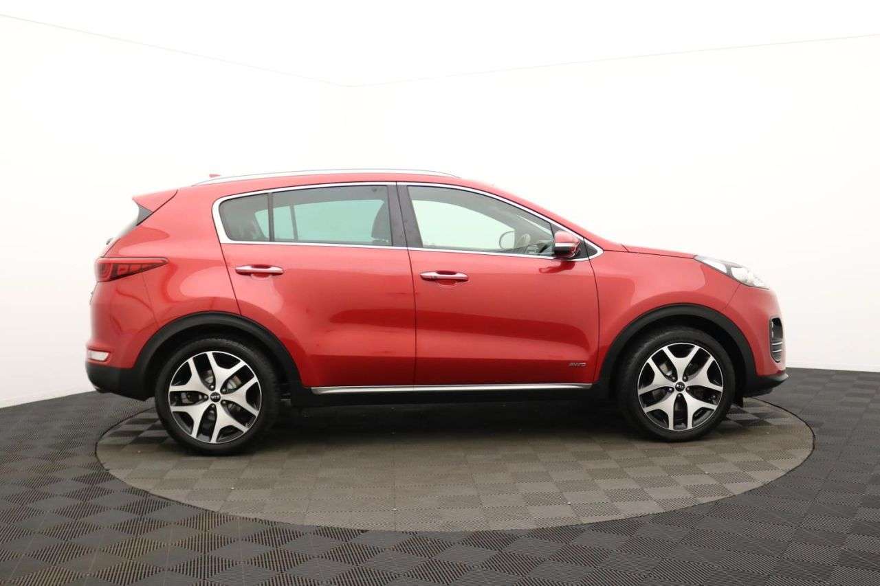 A 2017 KIA SPORTAGE 1.6 T-GDi GT-Line SUV 5dr Petrol Manual AWD Euro 6 (174 bhp) Award Winning A 2017 KIA SPORTAGE 1.6 T-GDi GT-Line SUV 5dr Petrol Manual AWD Euro 6 (174 bhp) Award Winning