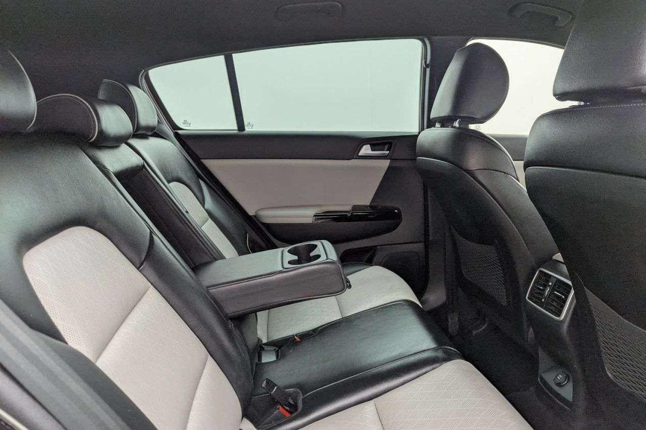 2017 KIA SPORTAGE 2017 KIA SPORTAGE