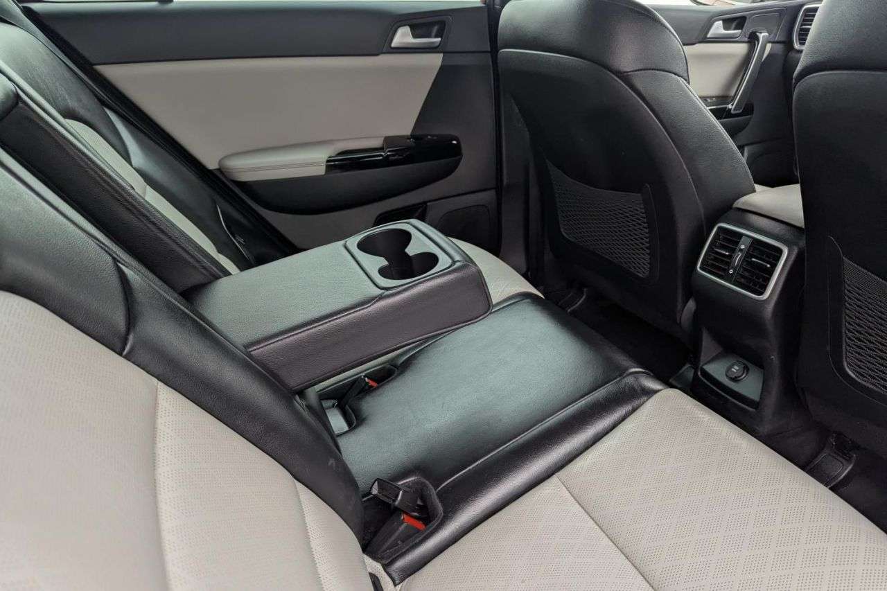 2017 KIA SPORTAGE 2017 KIA SPORTAGE