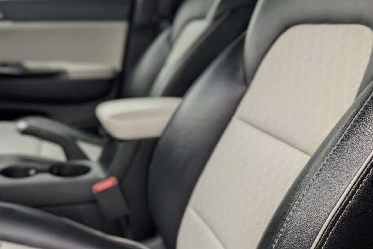 2017 KIA SPORTAGE 2017 KIA SPORTAGE