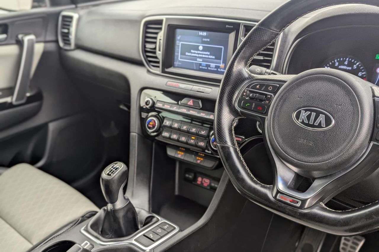 2017 KIA SPORTAGE 2017 KIA SPORTAGE