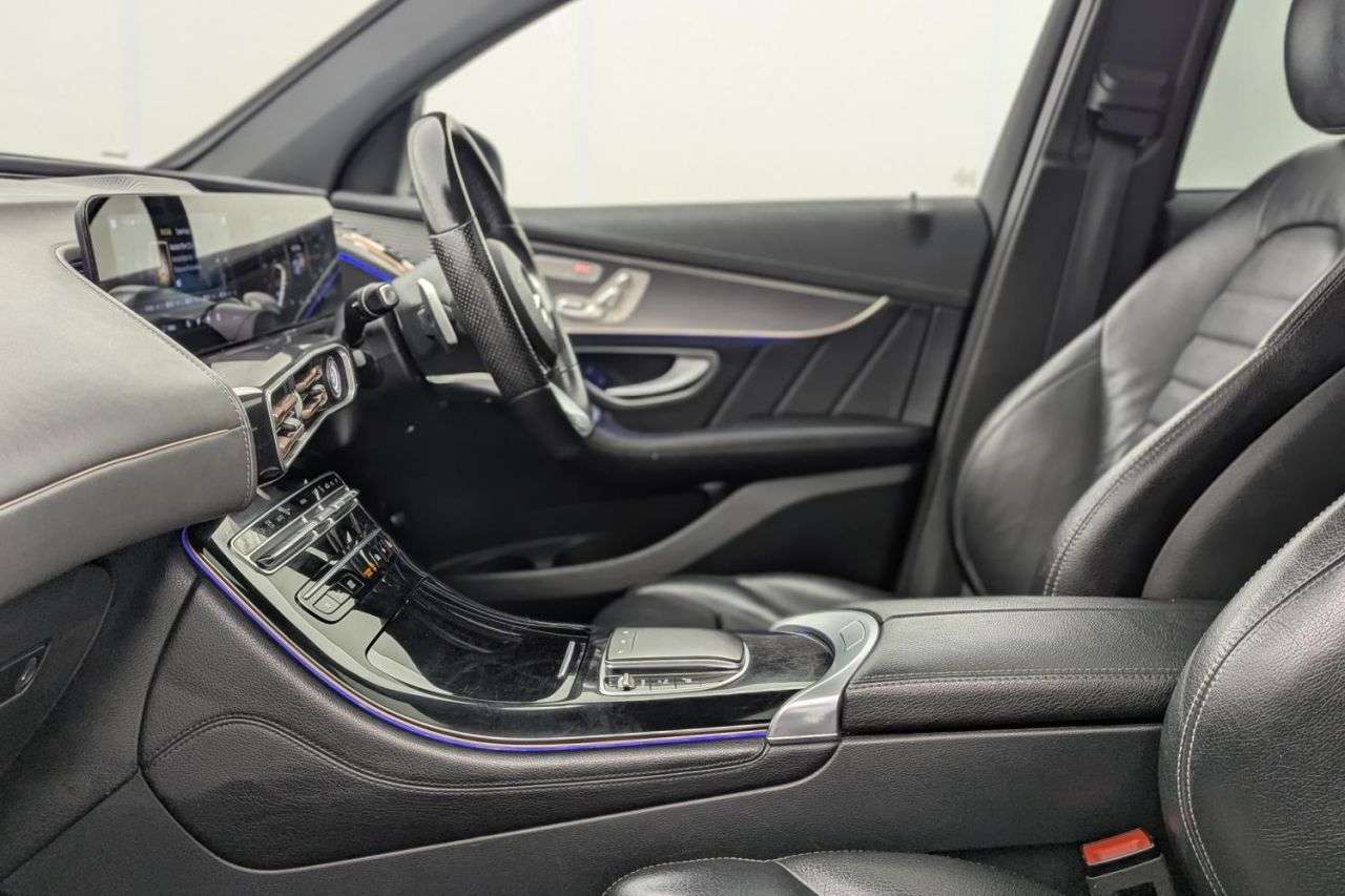 2021 MERCEDES-BENZ EQC 2021 MERCEDES-BENZ EQC