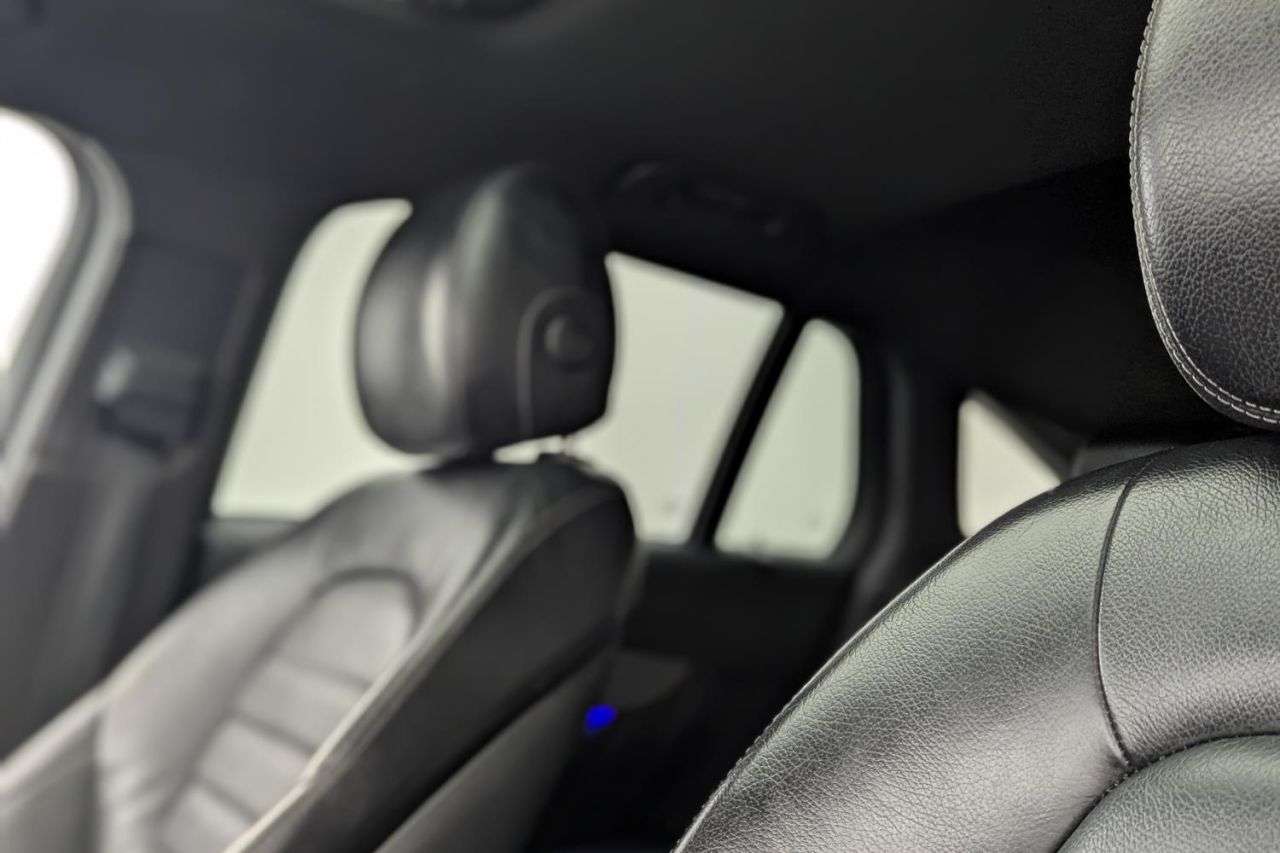 2021 MERCEDES-BENZ EQC 2021 MERCEDES-BENZ EQC