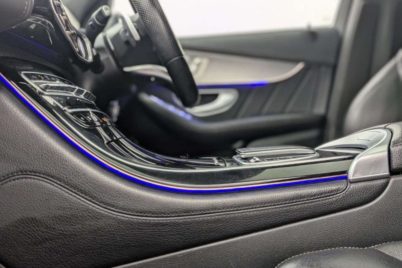 2021 MERCEDES-BENZ EQC 2021 MERCEDES-BENZ EQC