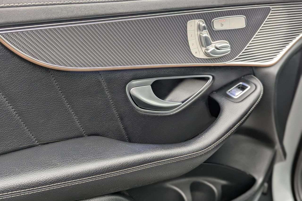 2021 MERCEDES-BENZ EQC 2021 MERCEDES-BENZ EQC