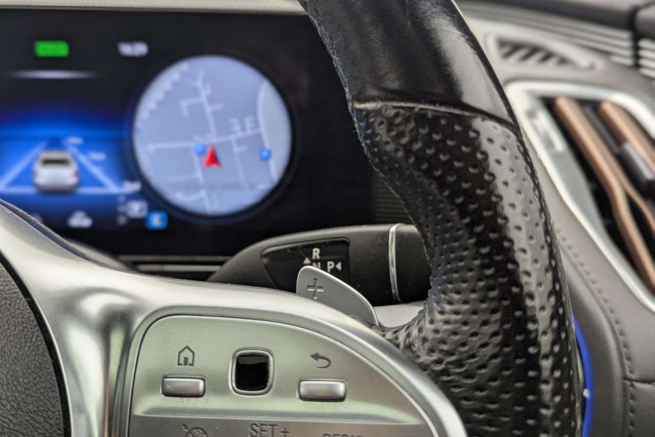 2021 MERCEDES-BENZ EQC 2021 MERCEDES-BENZ EQC
