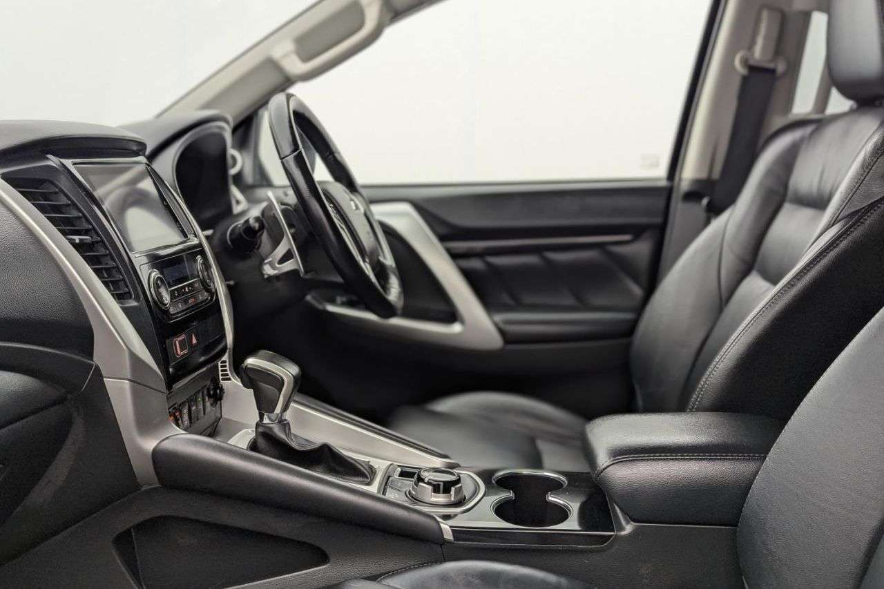 2020 MITSUBISHI SHOGUN SPORT 2020 MITSUBISHI SHOGUN SPORT