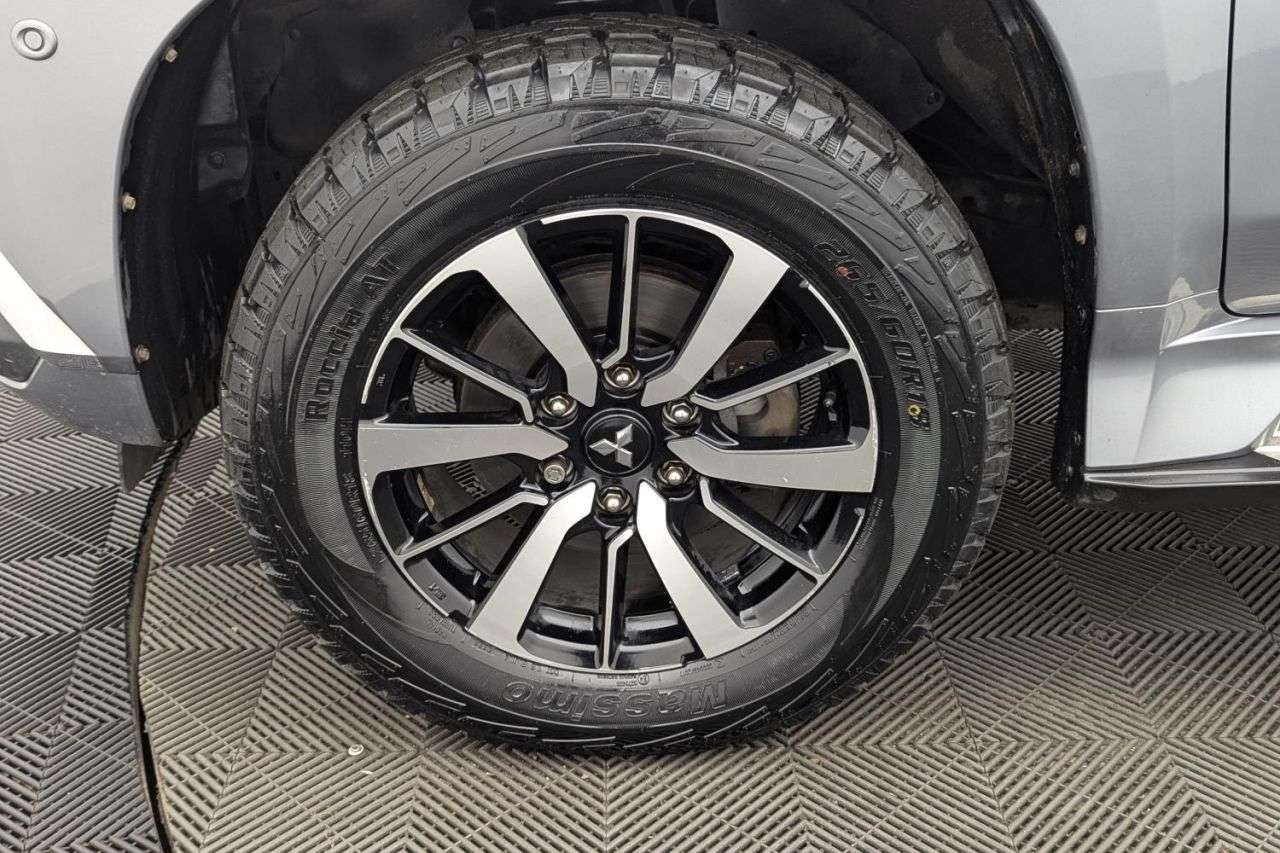 2020 MITSUBISHI SHOGUN SPORT 2020 MITSUBISHI SHOGUN SPORT