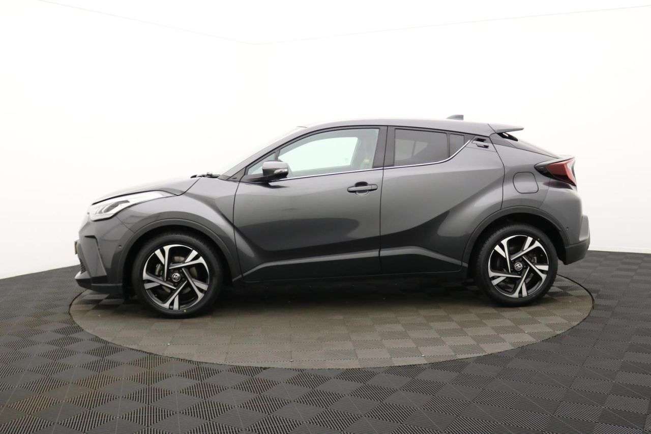 2022 TOYOTA C-HR 2022 TOYOTA C-HR