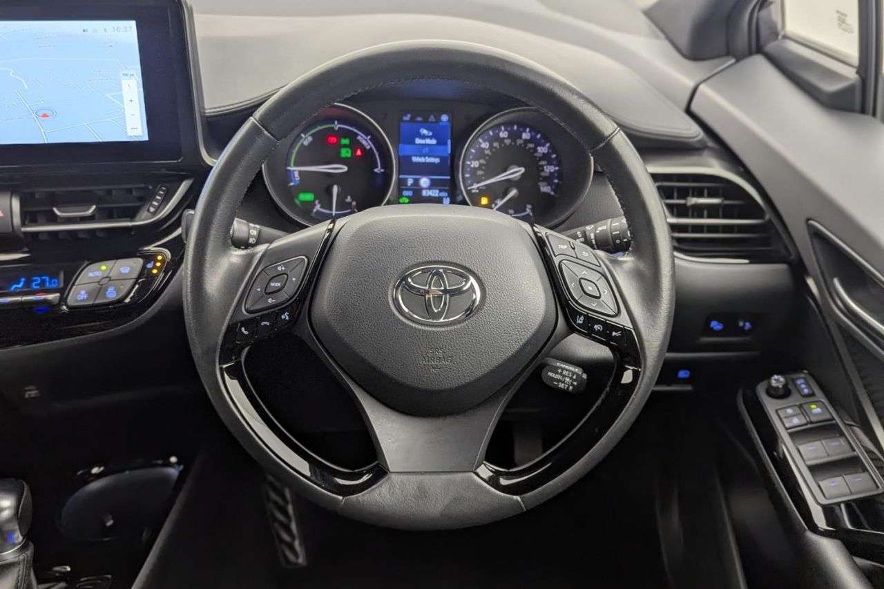 2022 TOYOTA C-HR 2022 TOYOTA C-HR