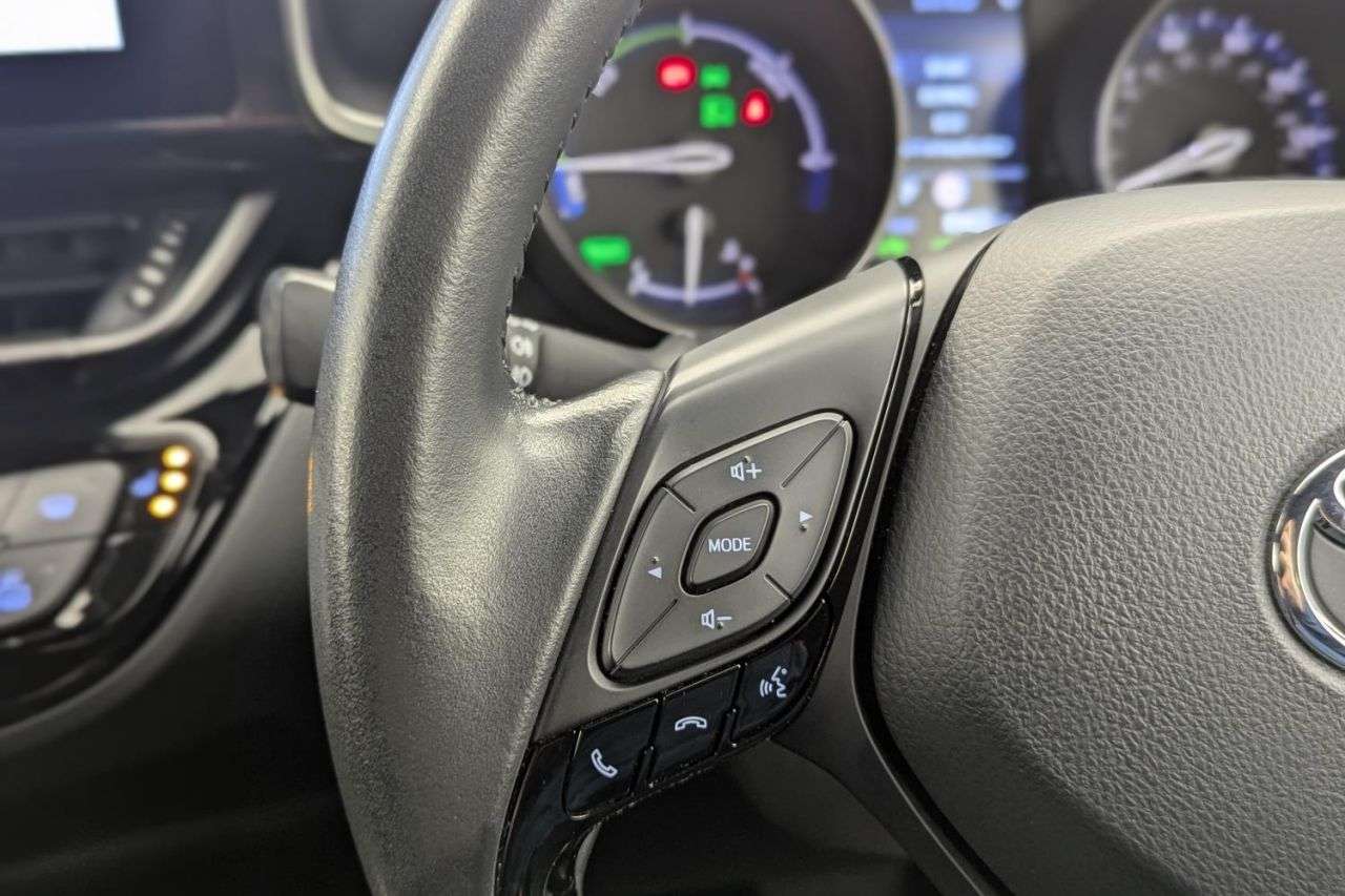 2022 TOYOTA C-HR 2022 TOYOTA C-HR