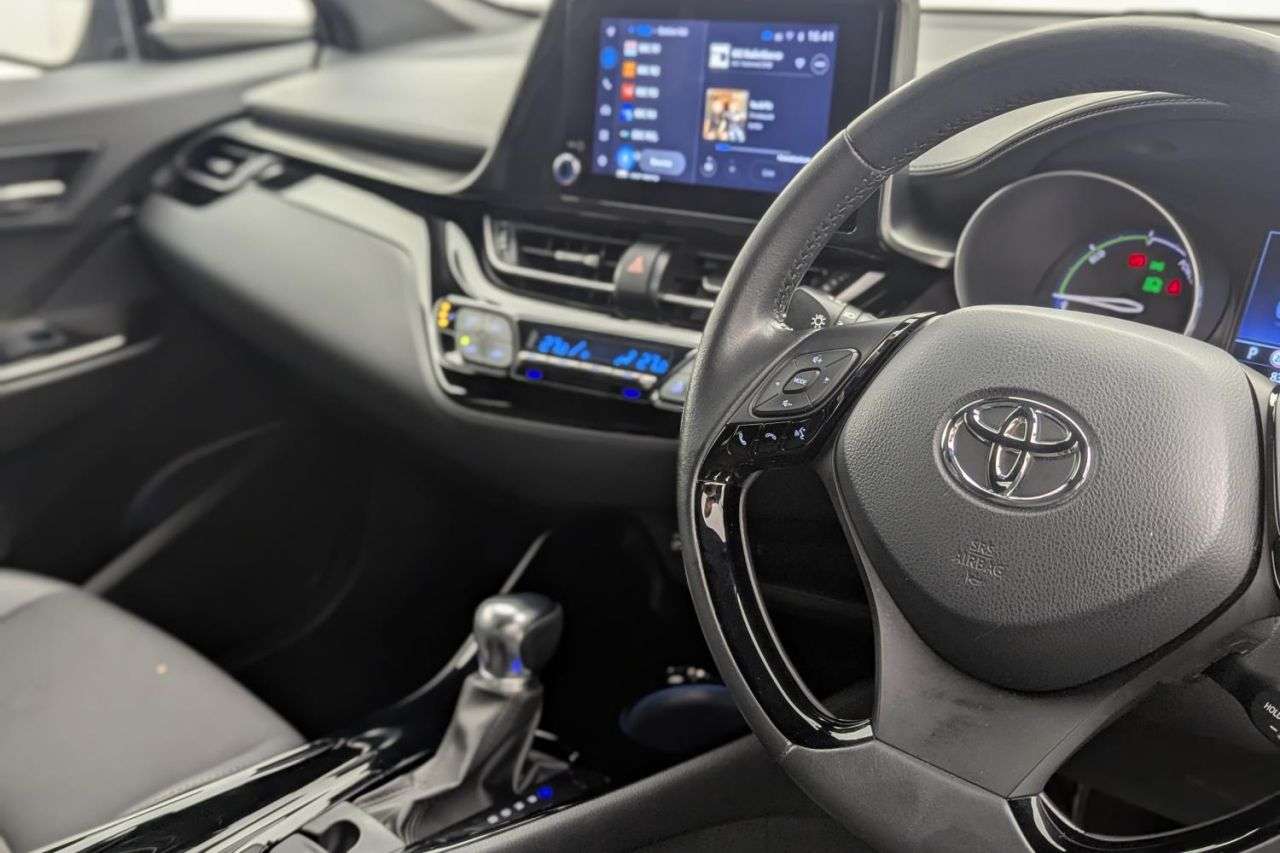 2022 TOYOTA C-HR 2022 TOYOTA C-HR