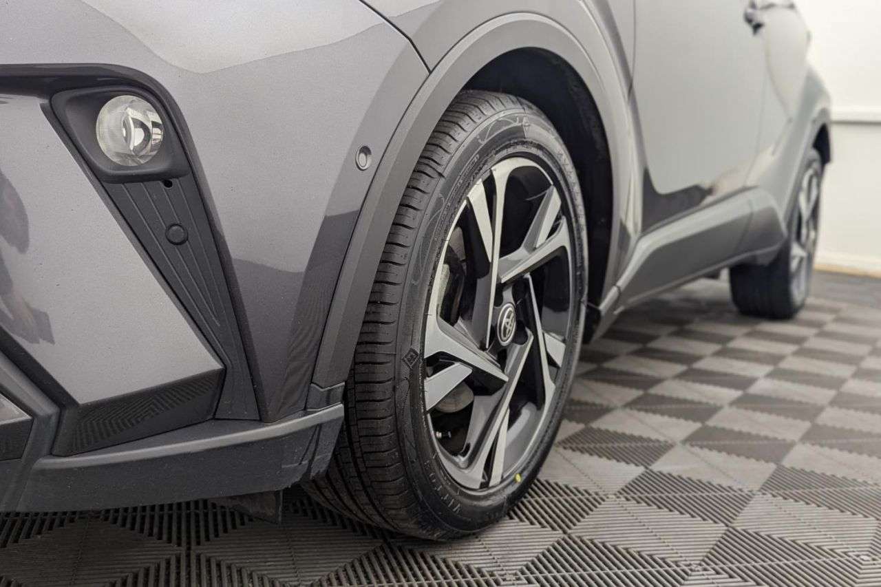 2022 TOYOTA C-HR 2022 TOYOTA C-HR