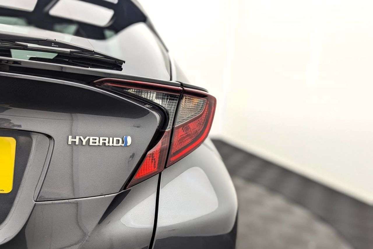 2022 TOYOTA C-HR 2022 TOYOTA C-HR