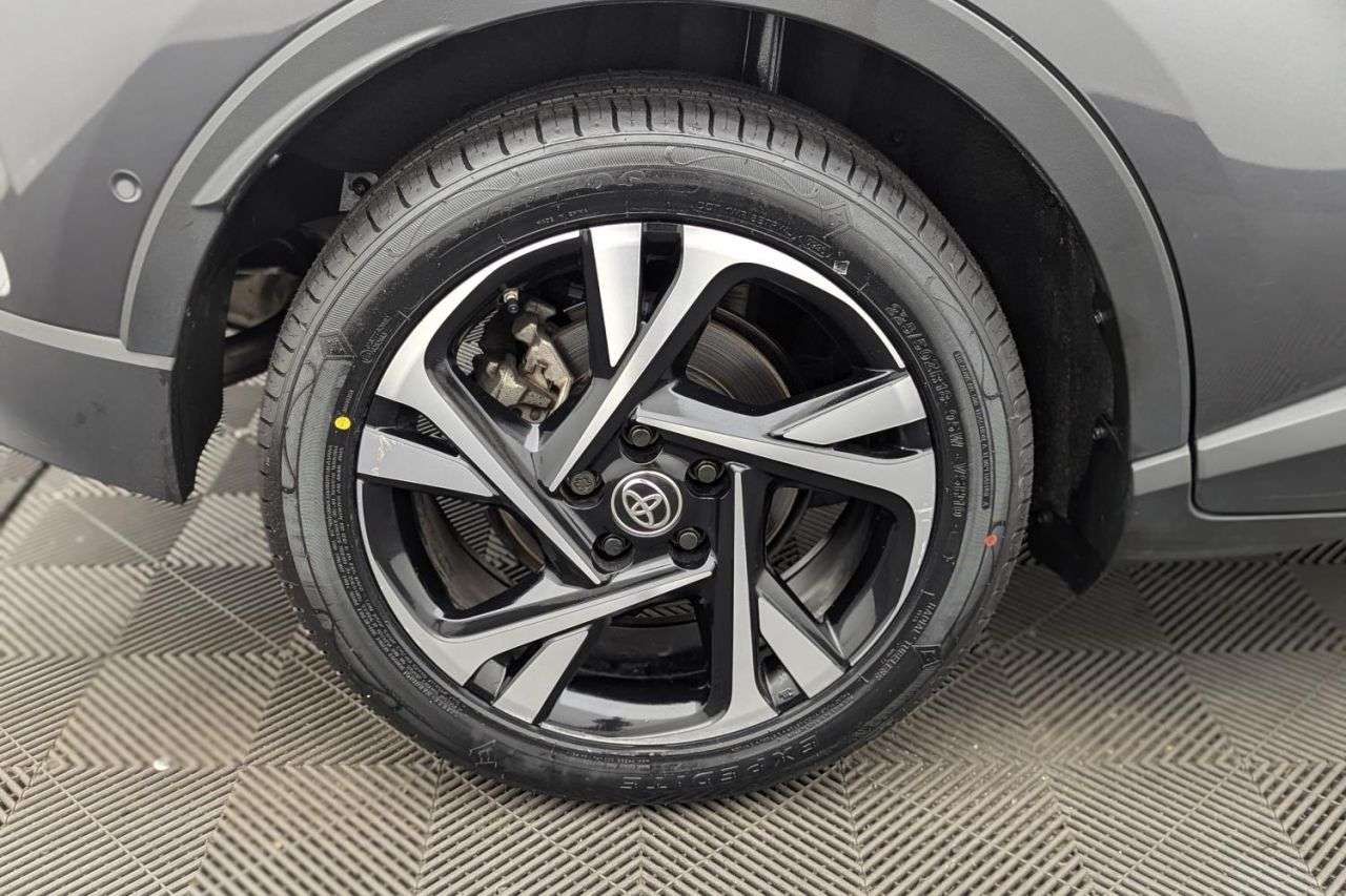2022 TOYOTA C-HR 2022 TOYOTA C-HR