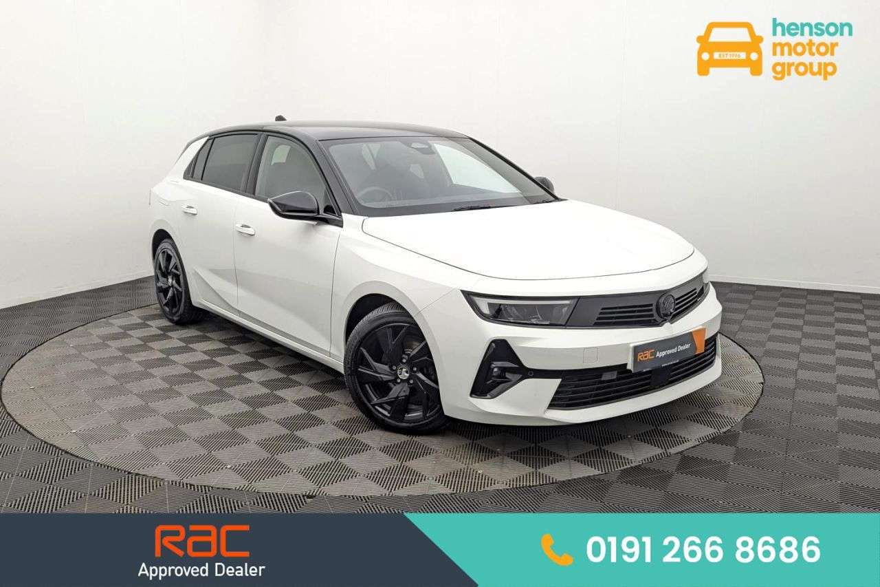A 2022 VAUXHALL ASTRA 1.2 Turbo GS Line Hatchback 5dr Petrol Manual Euro 6 (s/s) (130 ps) Award W A 2022 VAUXHALL ASTRA 1.2 Turbo GS Line Hatchback 5dr Petrol Manual Euro 6 (s/s) (130 ps) Award W