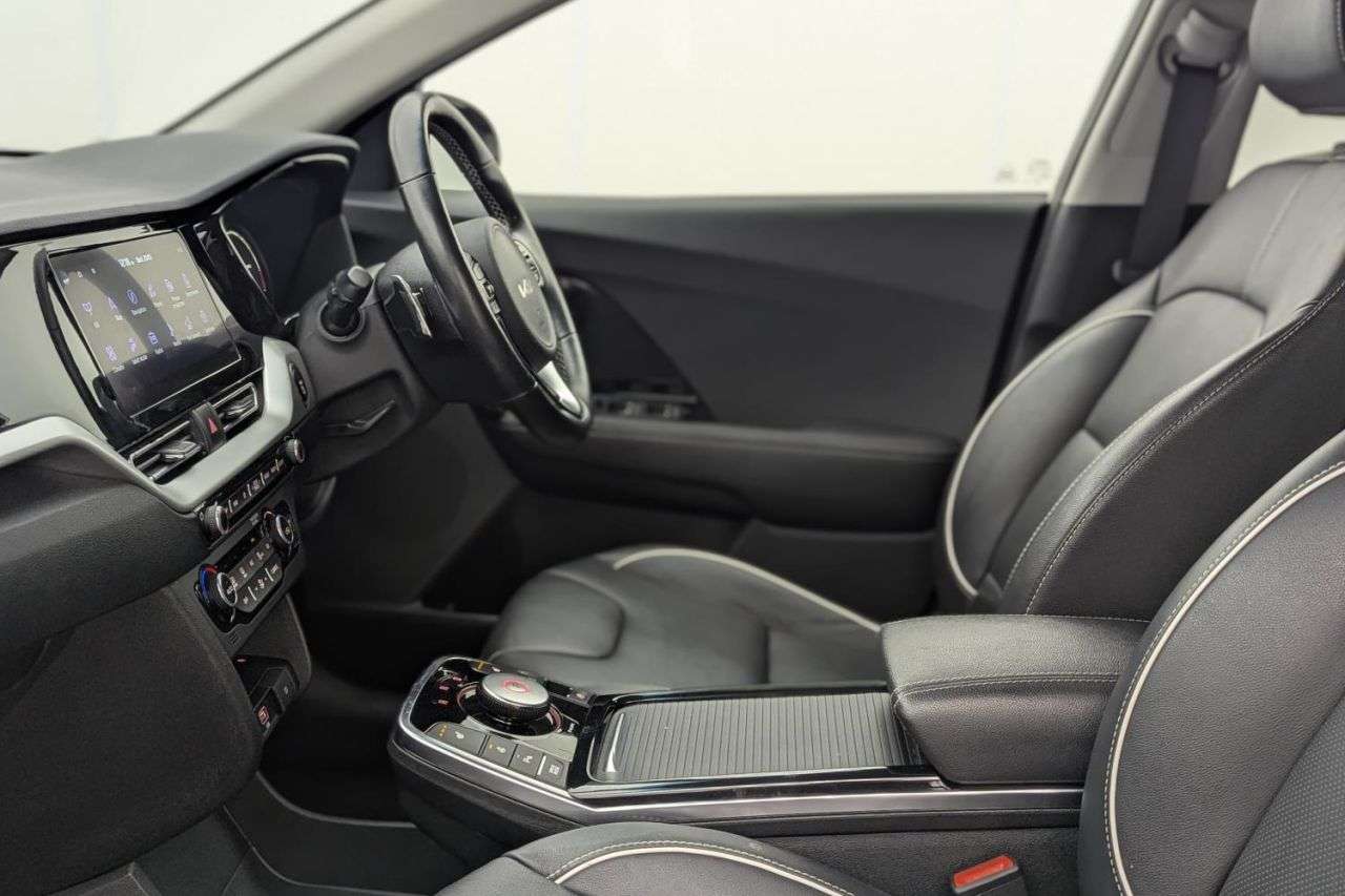 2022 KIA NIRO 2022 KIA NIRO