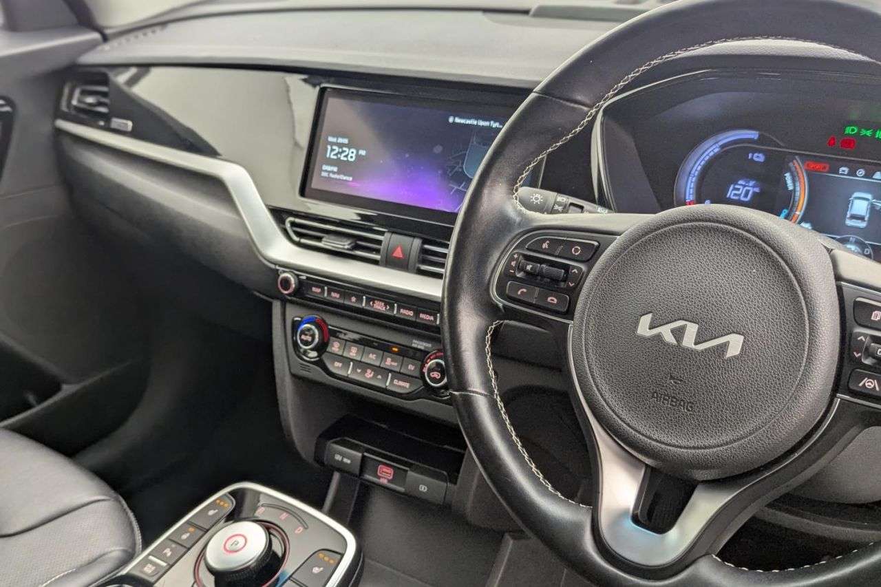 2022 KIA NIRO 2022 KIA NIRO