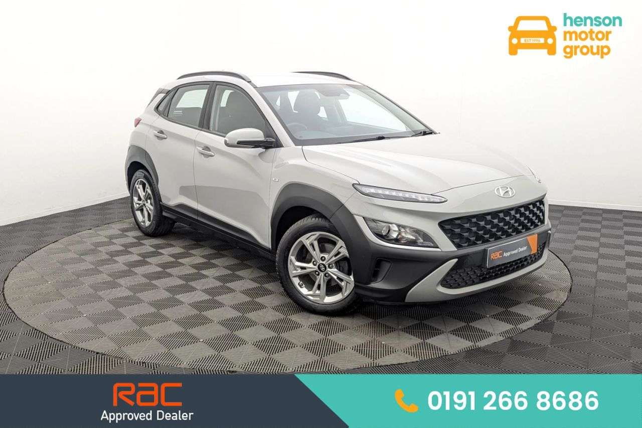 A 2022 HYUNDAI KONA 1.0 T-GDi MHEV SE Connect SUV 5dr Petrol Hybrid Manual Euro 6 (s/s) (120 ps A 2022 HYUNDAI KONA 1.0 T-GDi MHEV SE Connect SUV 5dr Petrol Hybrid Manual Euro 6 (s/s) (120 ps