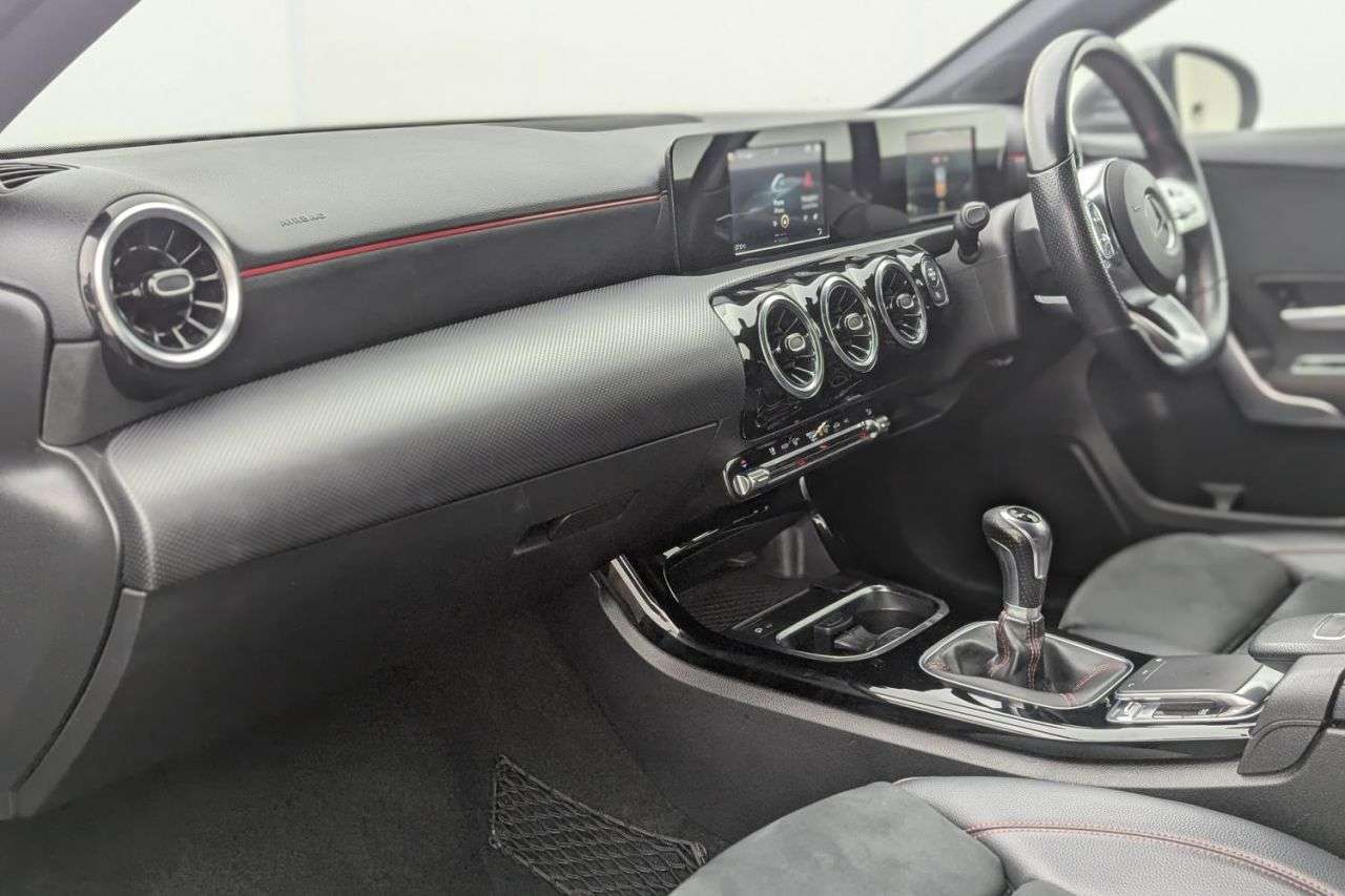 2019 MERCEDES-BENZ A-CLASS 2019 MERCEDES-BENZ A-CLASS