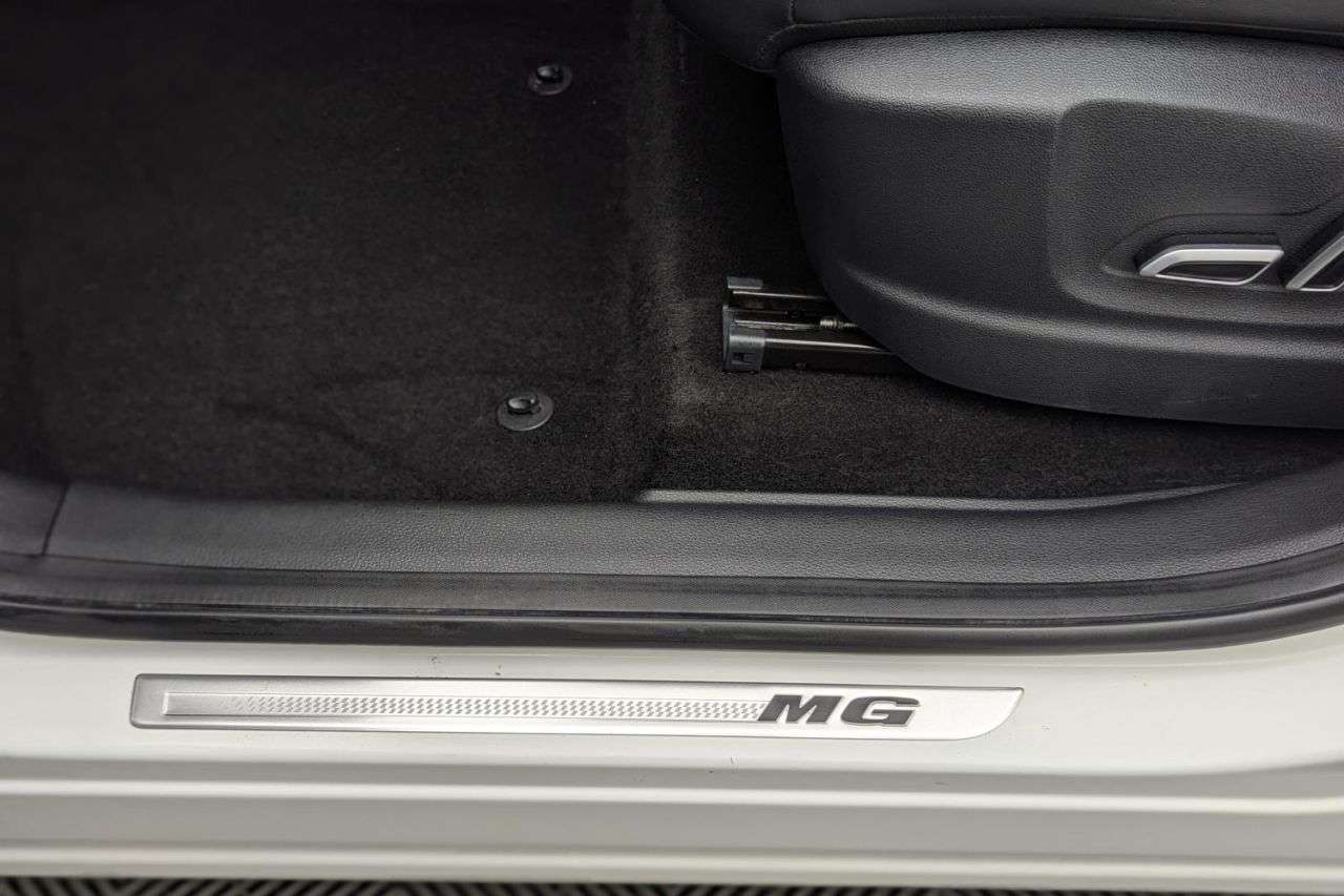 2022 MG MG HS 2022 MG MG HS