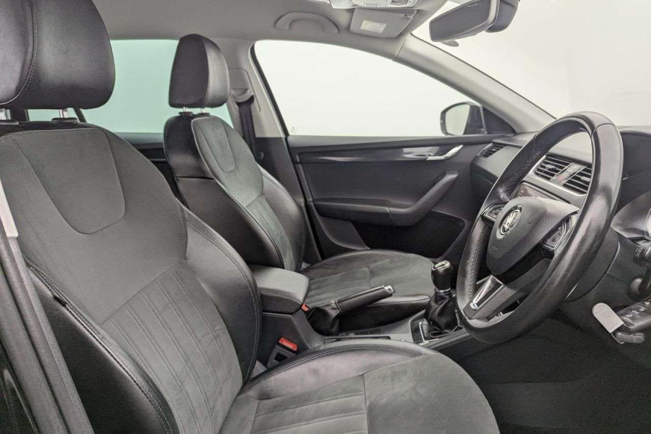A 2019 SKODA OCTAVIA 2.0 TDI SE L Estate 5dr Diesel Manual Euro 6 (s/s) (150 ps) Award Winning 5 A 2019 SKODA OCTAVIA 2.0 TDI SE L Estate 5dr Diesel Manual Euro 6 (s/s) (150 ps) Award Winning 5