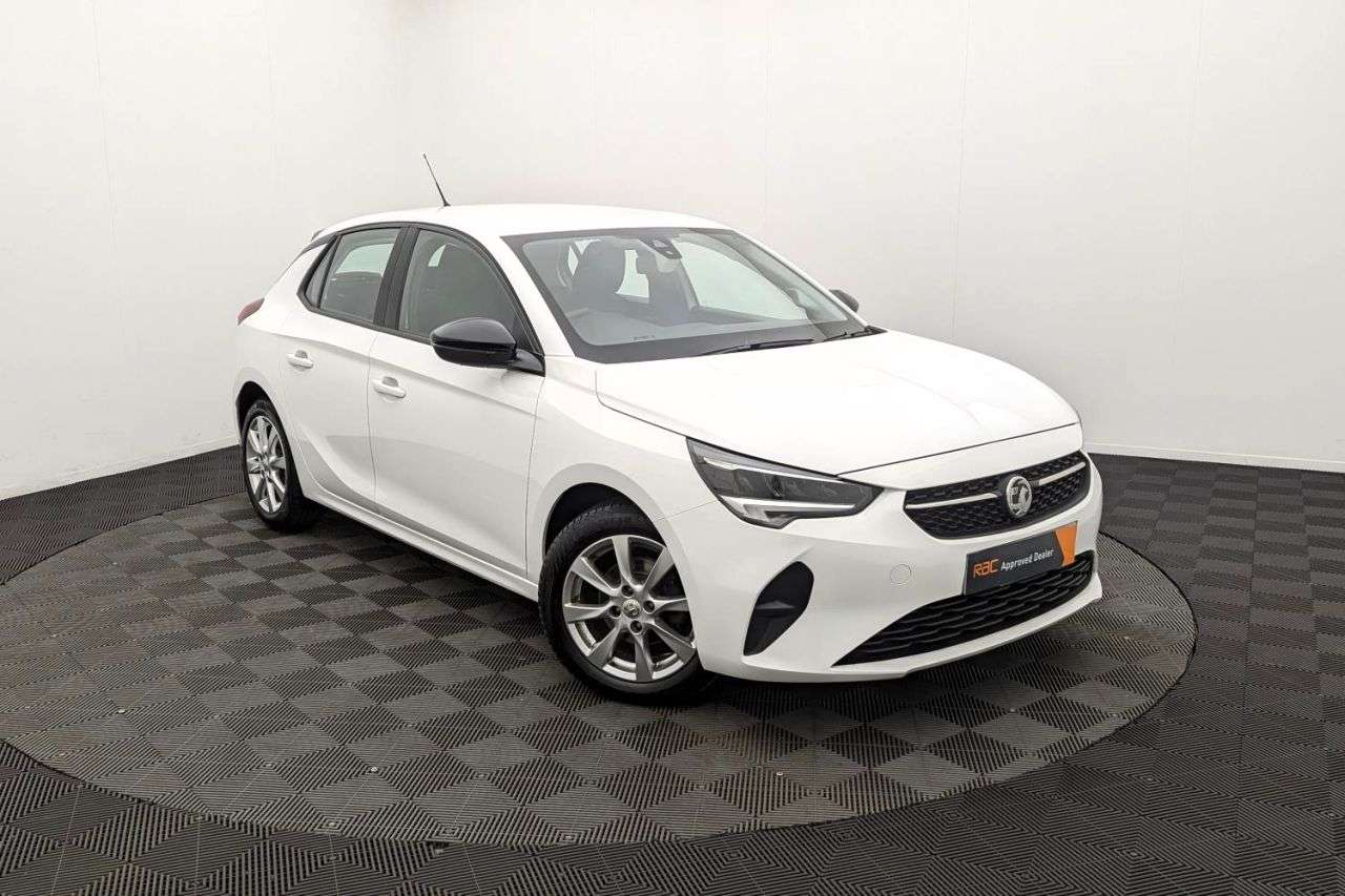 A 2021 VAUXHALL CORSA 1.2 SE Hatchback 5dr Petrol Manual Euro 6 (75 ps) A 2021 VAUXHALL CORSA 1.2 SE Hatchback 5dr Petrol Manual Euro 6 (75 ps)